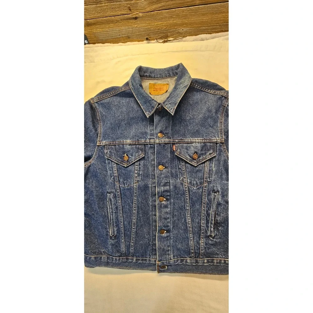 Levis 71506 0216 Denim Trucker Jacket Mens 46L Blue Made in USA Vintage Long